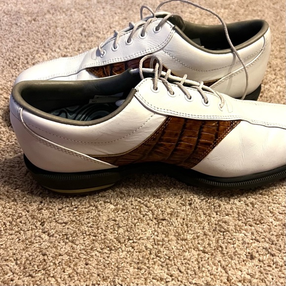 FootJoy Golf Shoes Men’s White/Brown Saddle Size 7 Good Condition - Picture 11 of 12